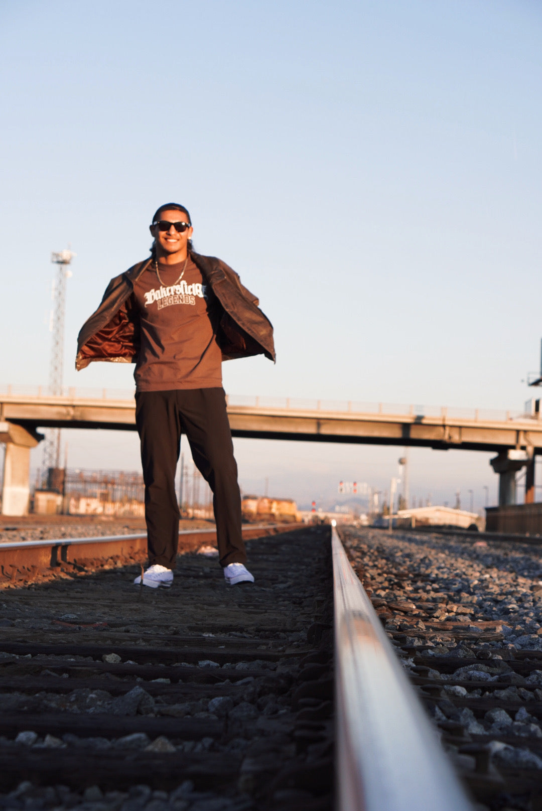 Mocha Bakersfield Legends - Retro Vintage Oversize Tee